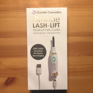 Grande Cosmetics Lash Curler